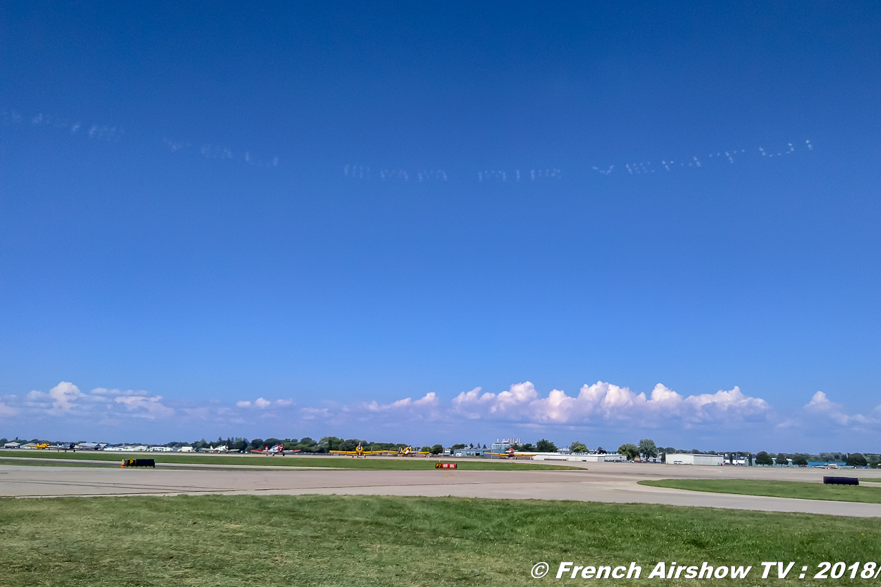 GEICO Skytypers Team Airshows T-6 Texan SNJ-2 Corporation EAA AirVenture Oshkosh 2018 Wisconsin Canon Sigma France contemporary lens Meeting Aerien 2018