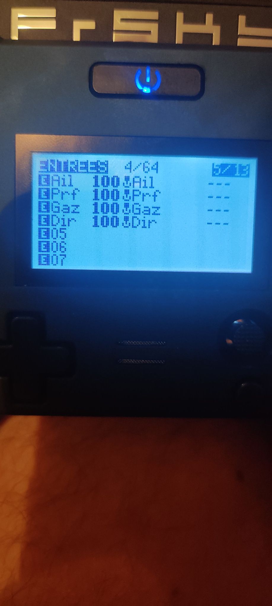 13340110.jpg